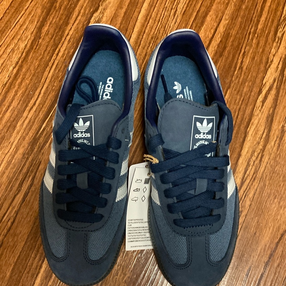 Adidas Samba womens 6/ boys 4.5 blue Brand New! - Picture 5 of 7
